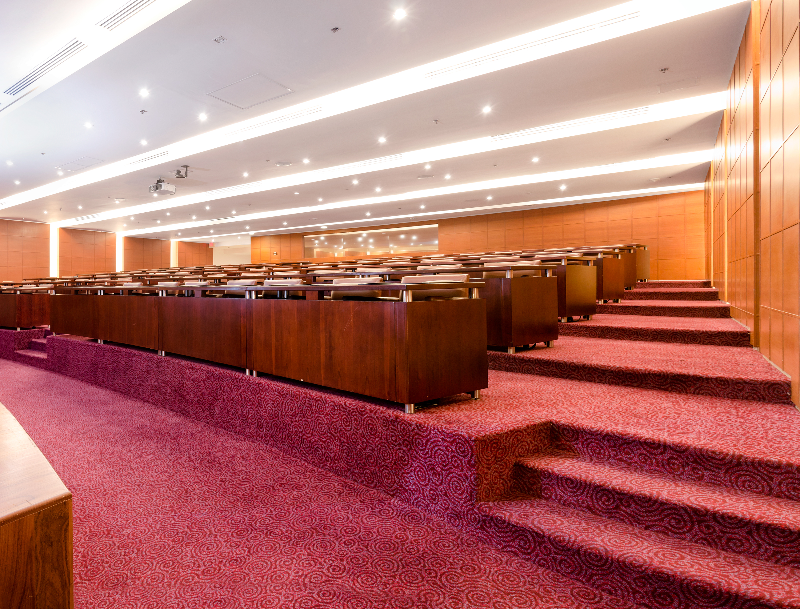 AUDITORIUM 2