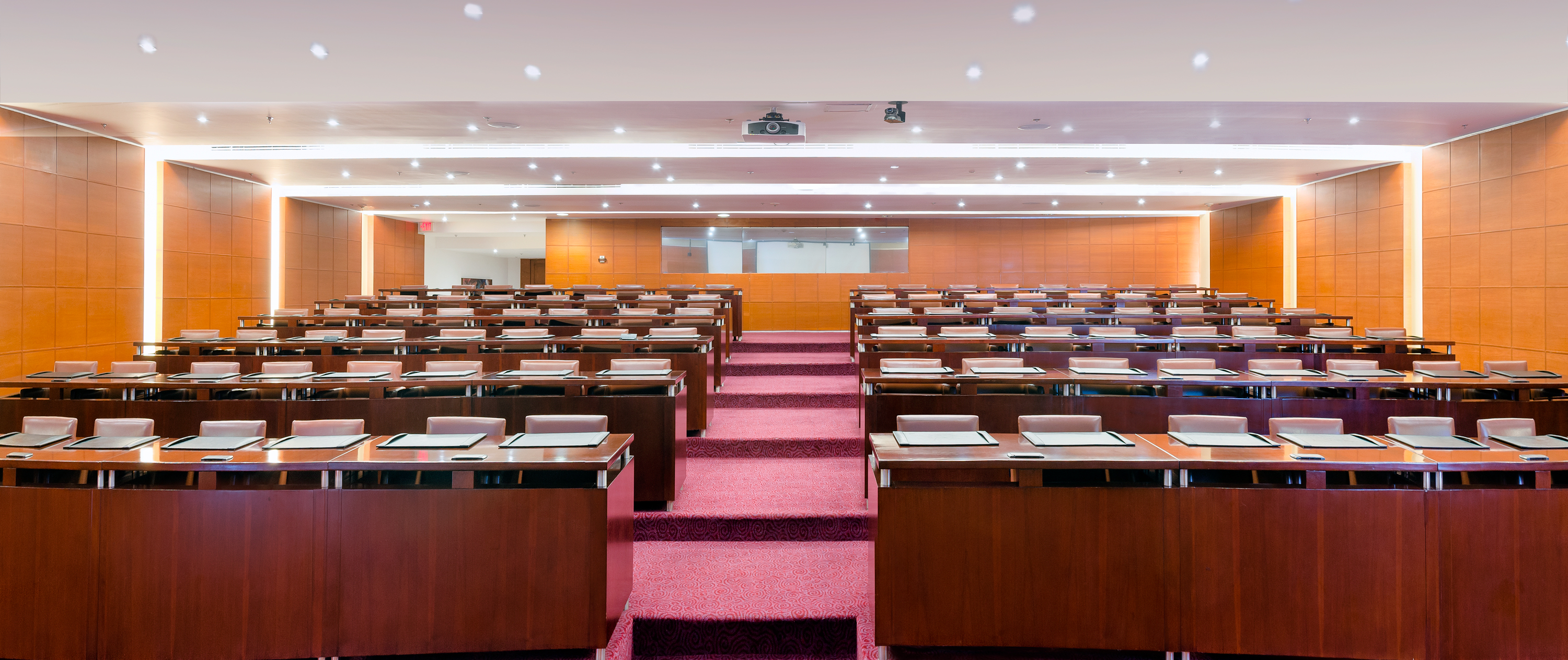 AUDITORIUM 3